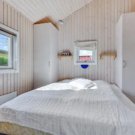 Keti - 5m From The Sea By Interhome *