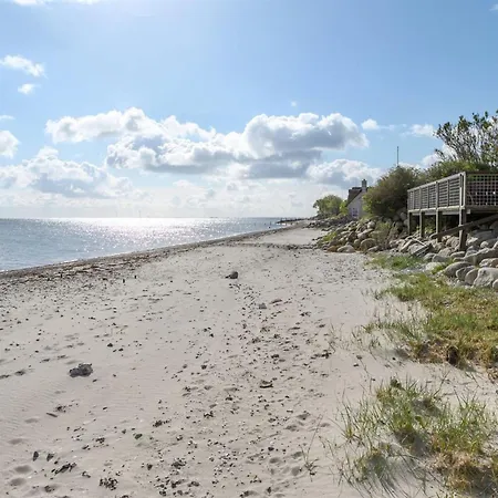 Сasa de vacaciones Keti - 5m From The Sea By Interhome